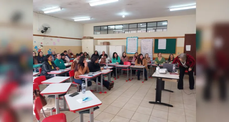 Fotos mostram momentos de muita interação durante Semana Pedagógica