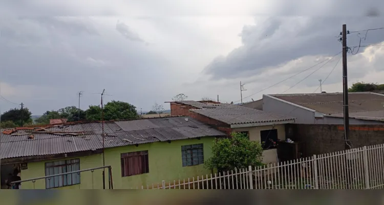 Ninguém ficou ferido e os danos foram somente materiais.