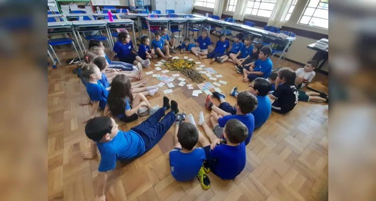 Além de ações nas escolas, foi iniciado nesta sexta (22) o 1º Simpósio de Cultura de Paz na Educação