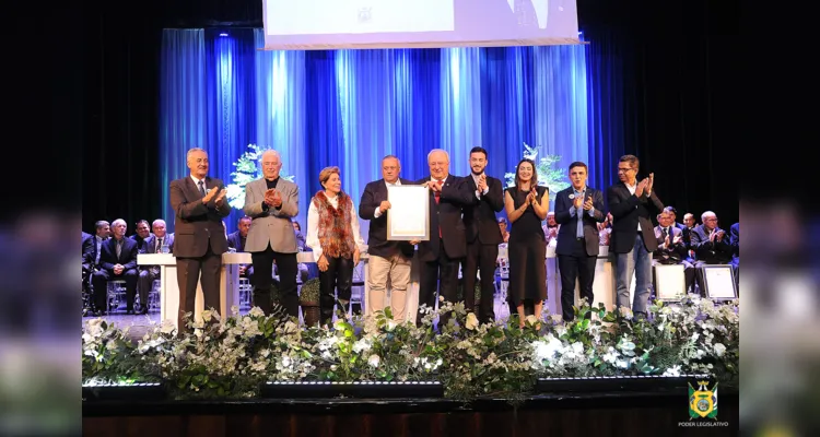 Sessão Solene dos 200 anos de PG homenageia lideranças da cidade