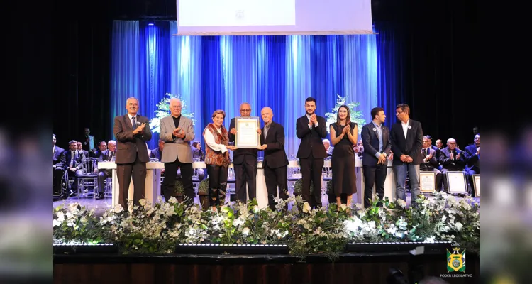 Sessão Solene dos 200 anos de PG homenageia lideranças da cidade