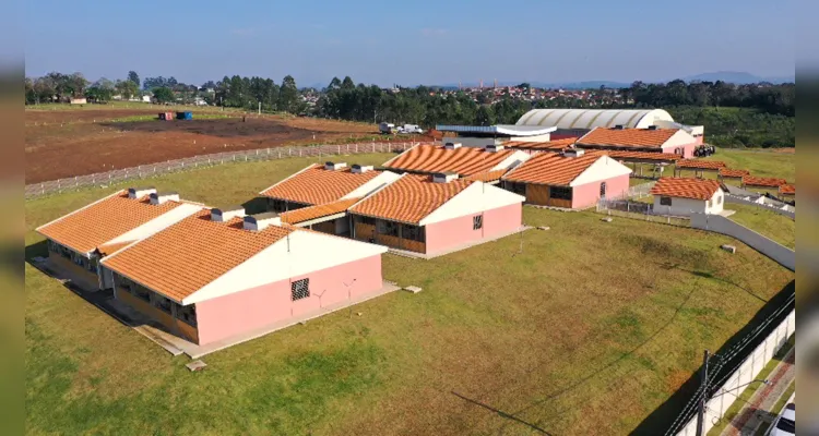 Ortigueira inaugura escola com investimento de R$ 7,8 milhões