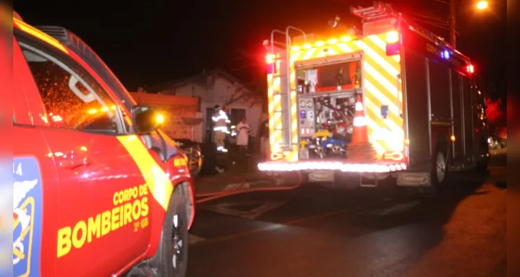 Homem de 59 anos morre após incêndio no Jardim Amália em PG