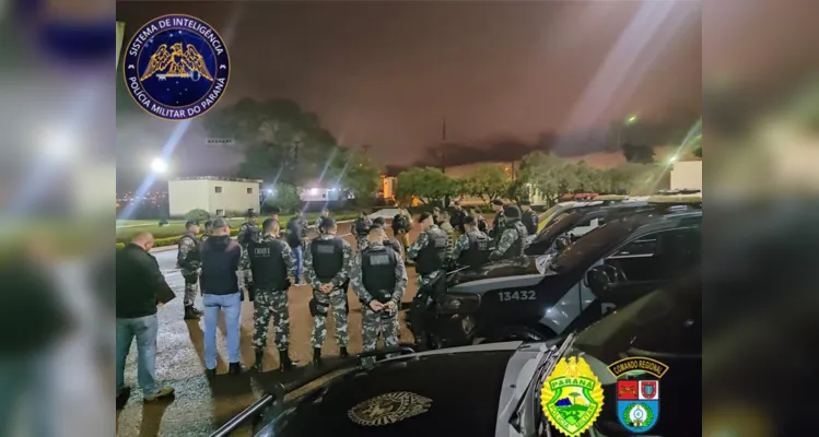 Vários policiais participaram da 'Operação Malibu'.