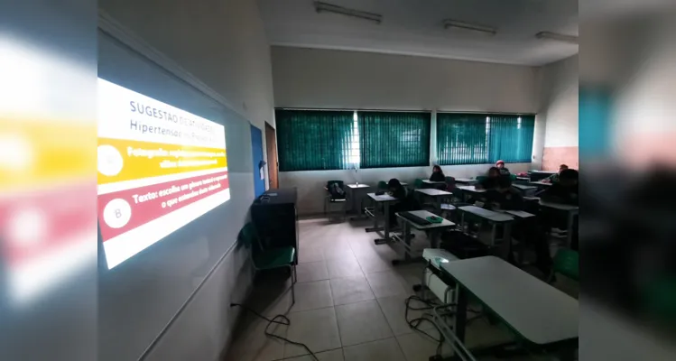 Professora destaca que alunos tiveram grande interesse em importante tema da saúde