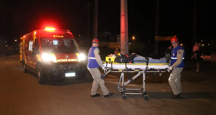 Equipes dos Bombeiros atenderam a ocorrência