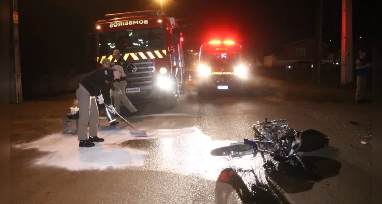 Equipes dos Bombeiros atenderam a ocorrência