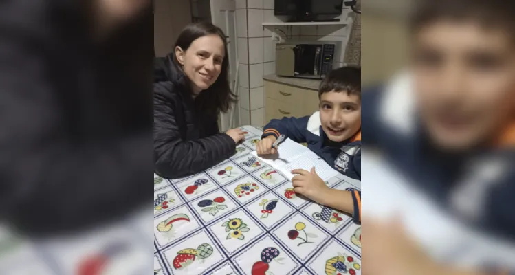 Através das videoaulas, os alunos conseguiram se aprofundar na temática desenvolvida em sala e realizaram sugestões de atividades presentes no conteúdo do projeto Vamos Ler