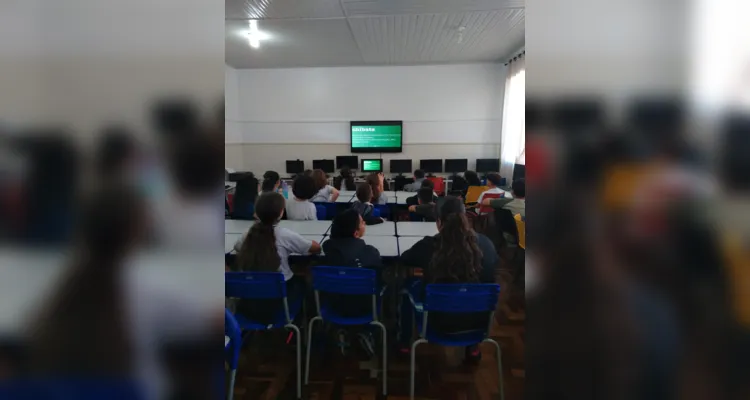 Professor destaca engajamento e entusiasmo dos alunos com o resultado de seus trabalhos