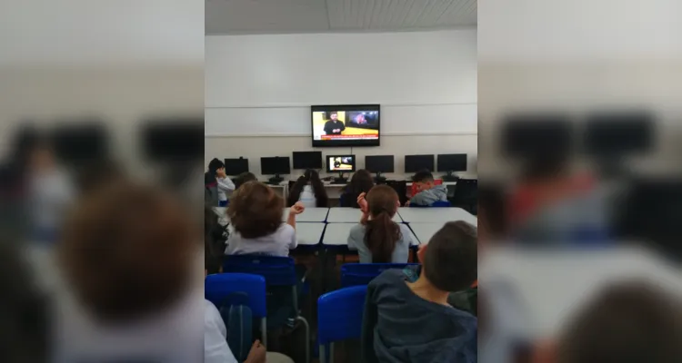 Professor destaca engajamento e entusiasmo dos alunos com o resultado de seus trabalhos