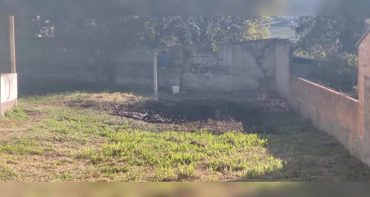 Efetivo do Corpo de Bombeiros foi mobilizado para o 'incêndio em residência'