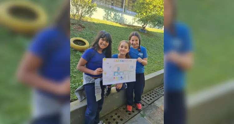 Após se familiarizarem com o tema, os alunos criaram projetos seguindo a estratégia 