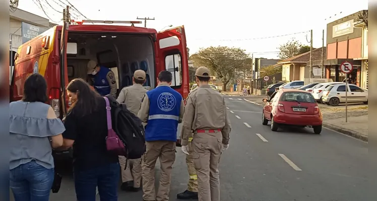 Acidente aconteceu nesta segunda-feira, em Ponta Grossa