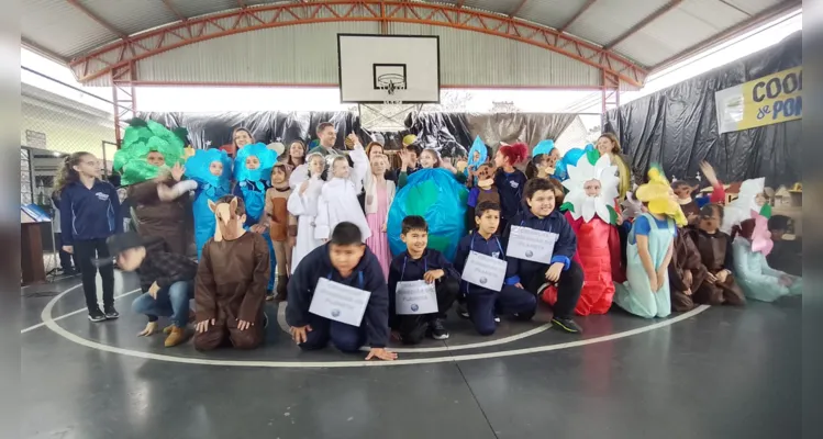 A apresentação foi acompanhada por alunos, familiares e educadores