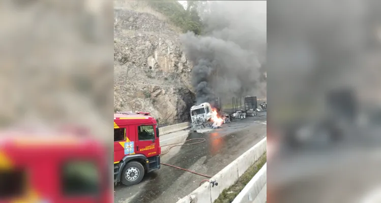 Acidente aconteceu no município de Tibagi, na região dos Campos Gerais, perto de meio-dia