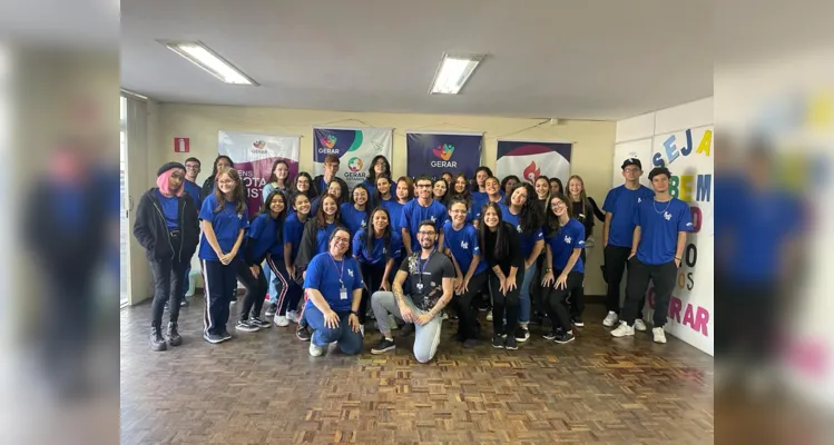 Cada turma do cursinho tem 40 alunos