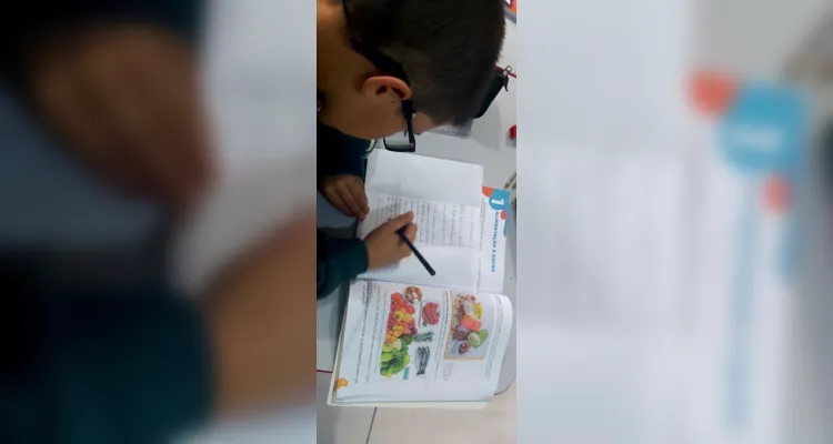 Os alunos produziram materiais informativos, no esforço de transmitir a importância de se ter uma alimentação saudável