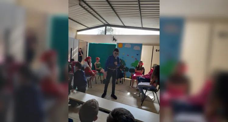 A apresentação contou com muita animação dos alunos, transmitindo aprendizados e diversão