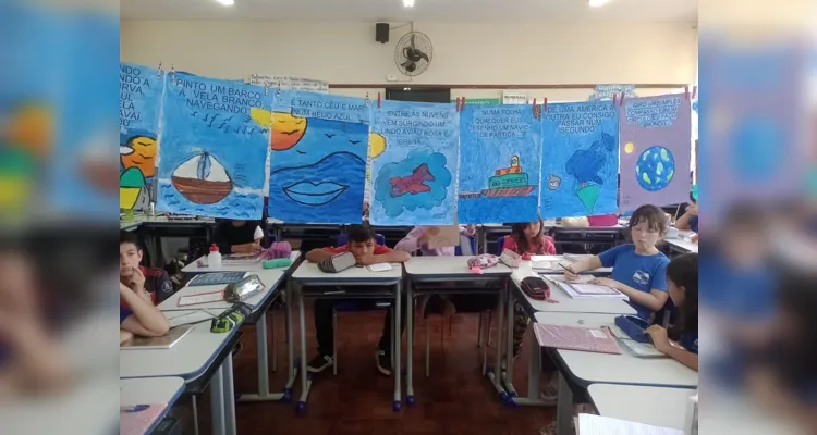 Durante as atividades, os alunos confeccionaram cartazes e ilustrações baseados na obra de Vinícius de Moraes