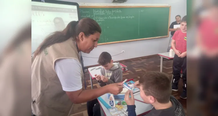 Momentos de conscientização dentro e fora da sala de aula ajudaram a elucidar importância do combate