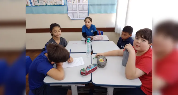 Os alunos assistiram a videoaula do Vamos Ler e realizaram uma série de atividades visando desenvolver melhoras em seu bem-estar