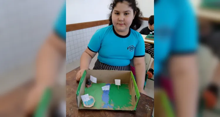 Trabalhos foram expostos para análise dos colegas e posteriormente para todos os alunos da escola