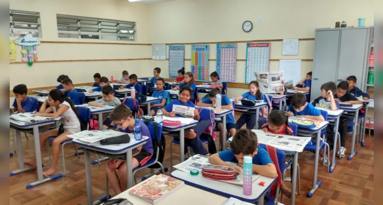Através dos estudos com o Jornal da Manhã, os educandos escreveram suas próprias notícias