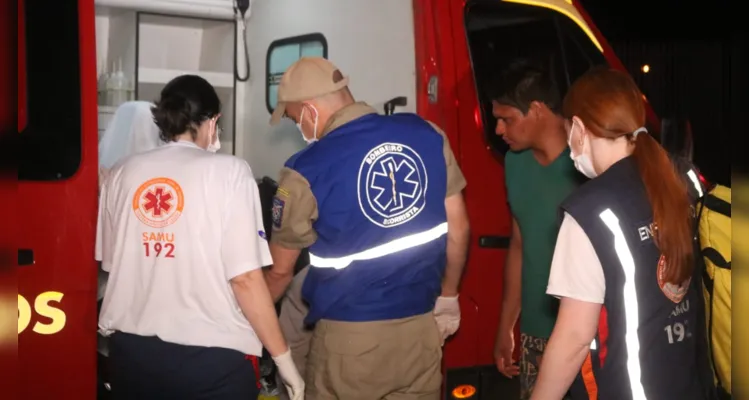 O rapaz foi socorrido por equipes do Corpo de Bombeiros (Siate) e do Samu, e levado até a UPA Santana