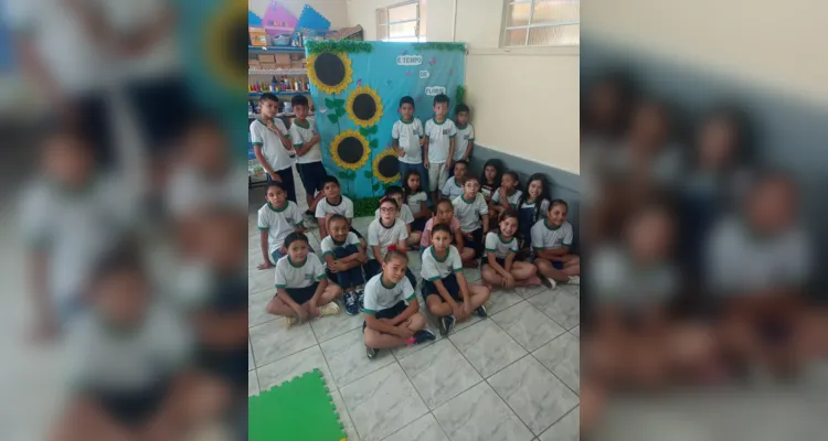 Educandos contribuíram para deixar instituição de ensino ainda mais bela