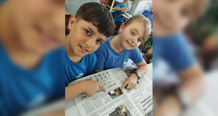 Com o periódico em mãos, os educandos conseguiram compreender a estrutura de um jornal e se reconhecer nas matérias do Vamos Ler - Geração Digital