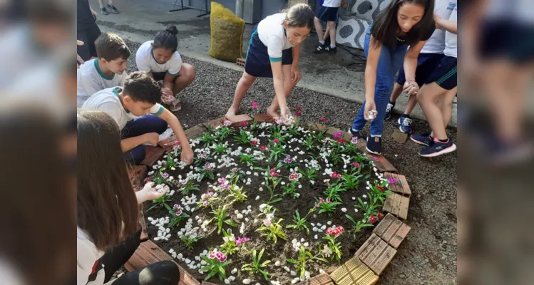 Trabalhos dentro e fora da sala de aula proporcionaram amplitude de conhecimento da turma