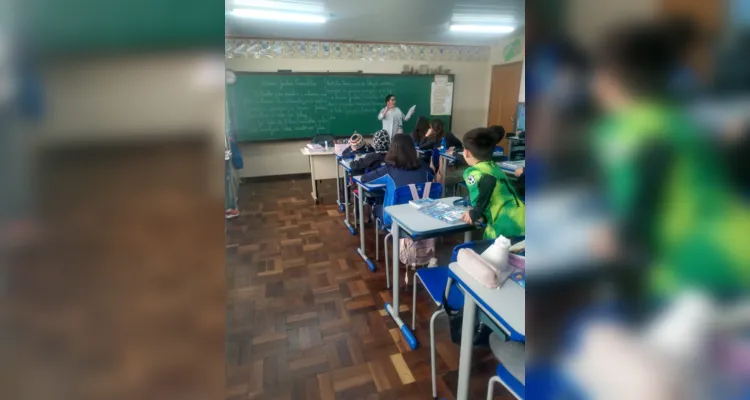 Com ampla utilização dos materiais do projeto Vamos Ler, a turma se aprofundou nos estudos sobre Ponta Grossa