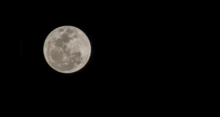 No ano do bicentenário, Ponta Grossa é contemplada pela beleza da superlua