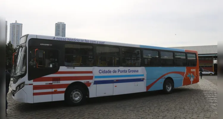 Confira fotos do ônibus elétrico que estará em testes em PG