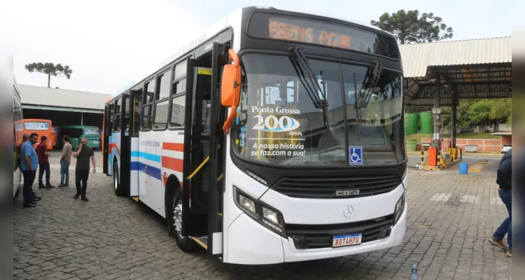 Confira fotos do ônibus elétrico que estará em testes em PG