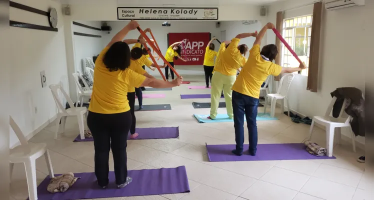 A turma, composta por aposentados e pessoas em busca de bem-estar, tem dado um retorno positivo