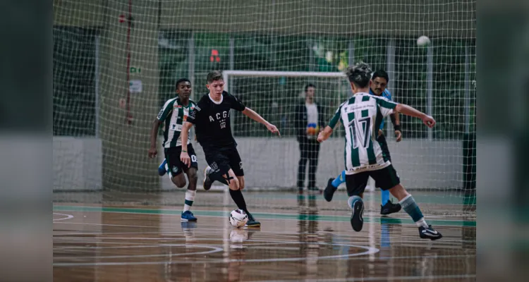 Vitória contra o 'Coxa', no ginásio do Clube Curitibano, confirmou a medalha de bronze para os ponta-grossenses.