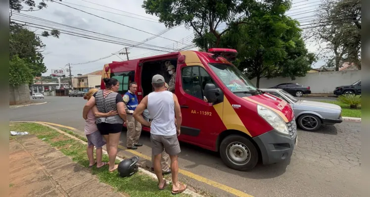 Acidente deixa jovem motociclista ferido em Ponta Grossa