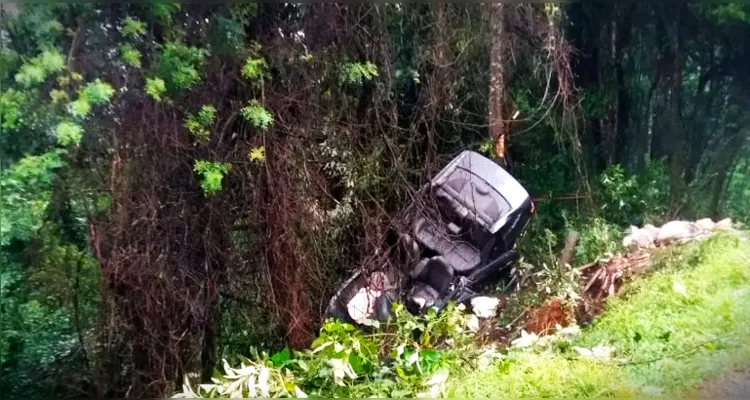 Acidente aconteceu na tarde deste domingo (10), no km 129 da BR-277, em São Luiz do Purunã.