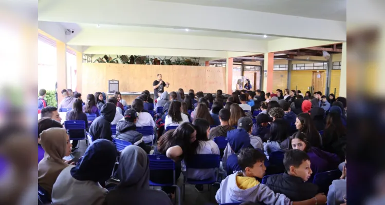 Palestras do Câmara Jovem impactam mais de 6 mil estudantes