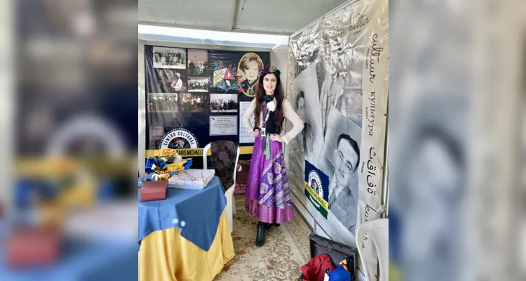 Renata tem mais de 800 obras publicadas na imprensa dos Campos Gerais