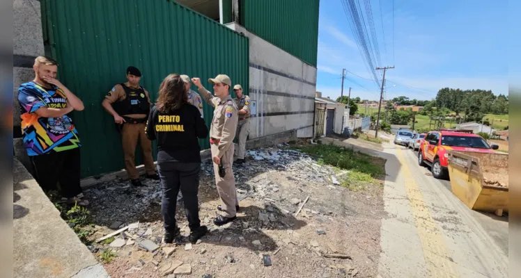 Tragédia aconteceu na manhã deste domingo no Bairro Contorno