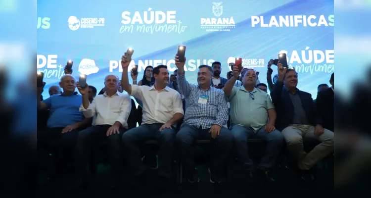 Ratinho Junior anuncia R$ 1 bi para fortalecer Saúde do Paraná