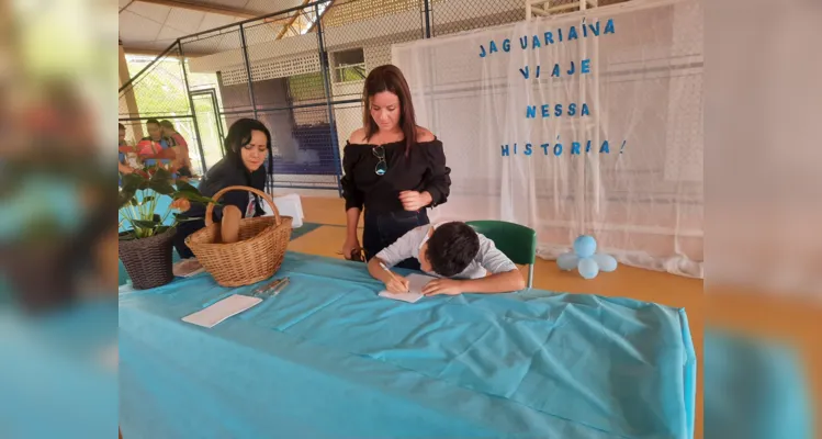 Diversos momentos oportunizaram que educandos pudessem explorar e contribuir diretamente com os 200 anos da cidade