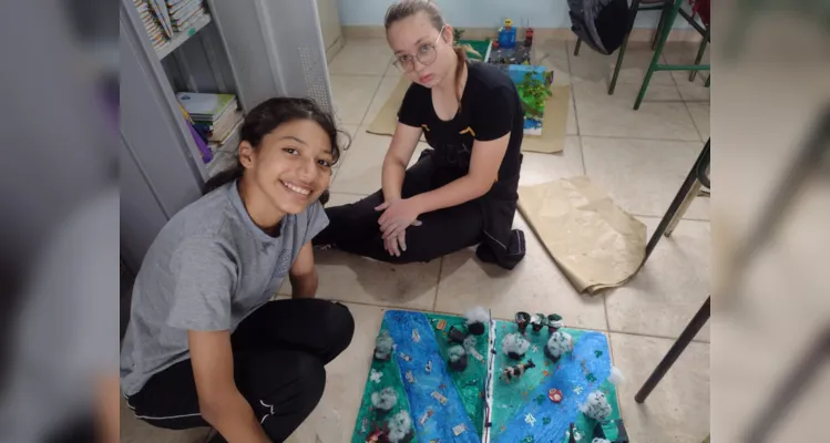 As atividades envolveram a construção de uma horta na escola e a confecção de maquetes conscientizadores 