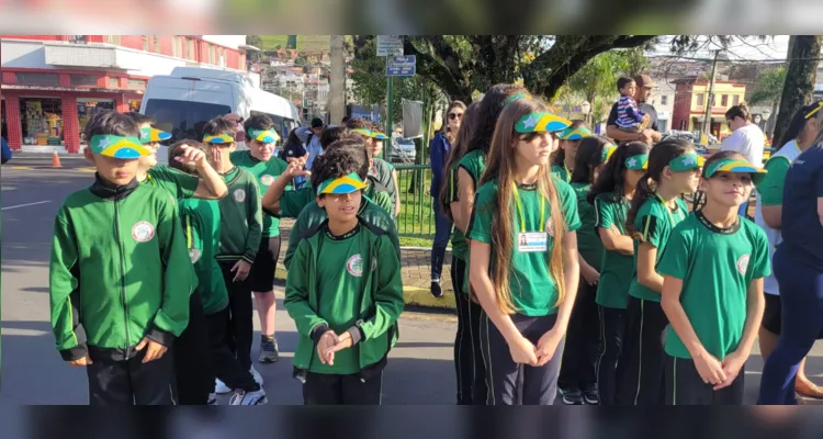 Uso de materiais em sala e ações práticas fora dos muros escolares engajaram os estudantes