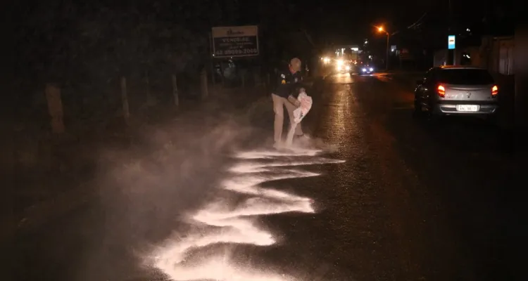 Homem teve ferimentos em uma das pernas após a queda