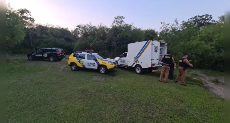 Elielton teria tentado atravessar a lagoa e não conseguiu retornar