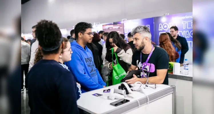 Evento de inovação contou com palestras e estantes de empresas