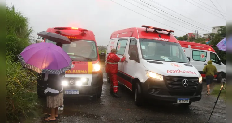 Acidente aconteceu na tarde deste domingo, na avenida Visconde de Taunay